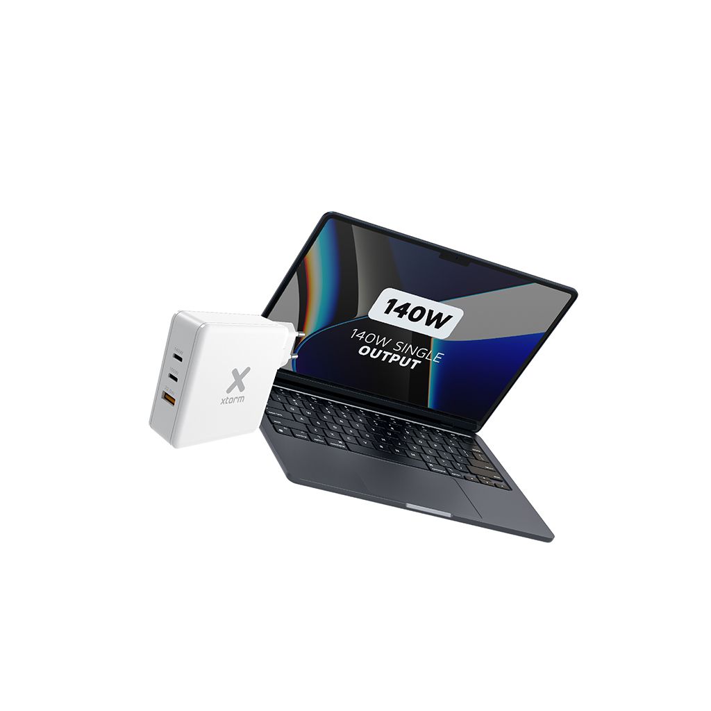 XTORM Stenski polnilec XAT140 Laptop, GaN, 3 vhodi, 2x USB-C PD3.1 EPR 140W, USB-A QC 3.0
