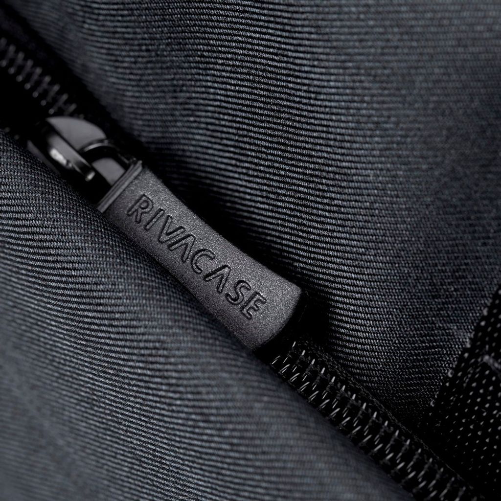 RIVACASE torba za prenosnik 15.6" 8335 - črna 