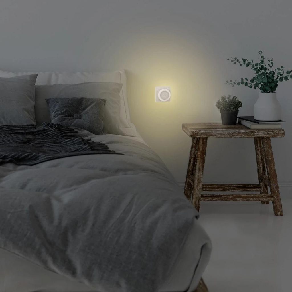 HAMA "Touch Switch" LED nočna lučka za vtičnico, stikalo na dotik, topla svetloba