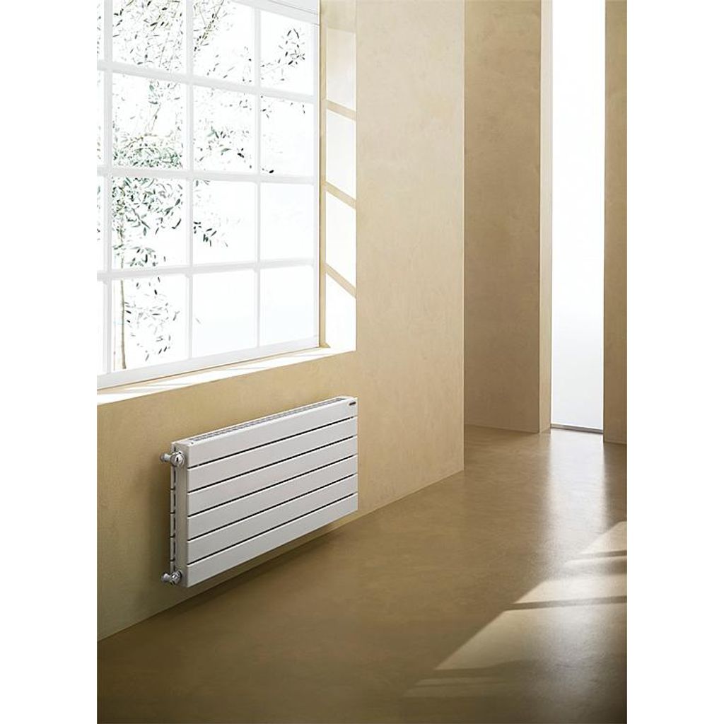 Klasični horizontalni radiator Tonon Forty Burano Plus Višina: 600 mm, Dolžina: 800 mm